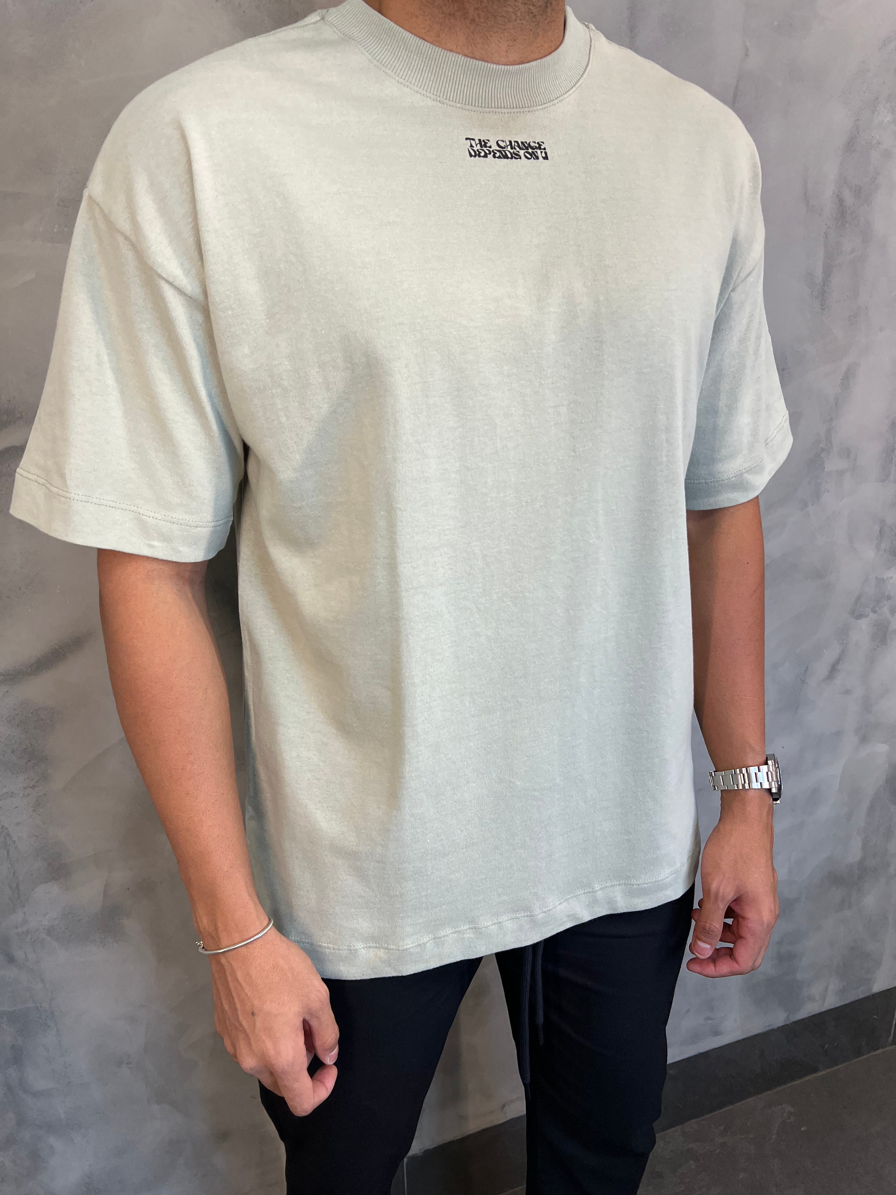 T-SHIRT OVERSIZED DEPENDS ON YOU BOOQ