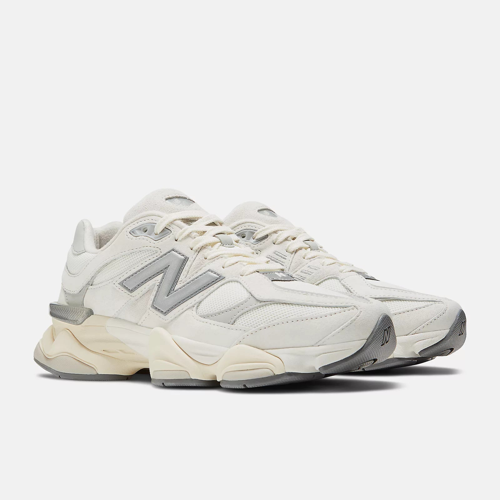 TÊNIS 9060 UNISEX NEW BALANCE BRANCO/PRATA